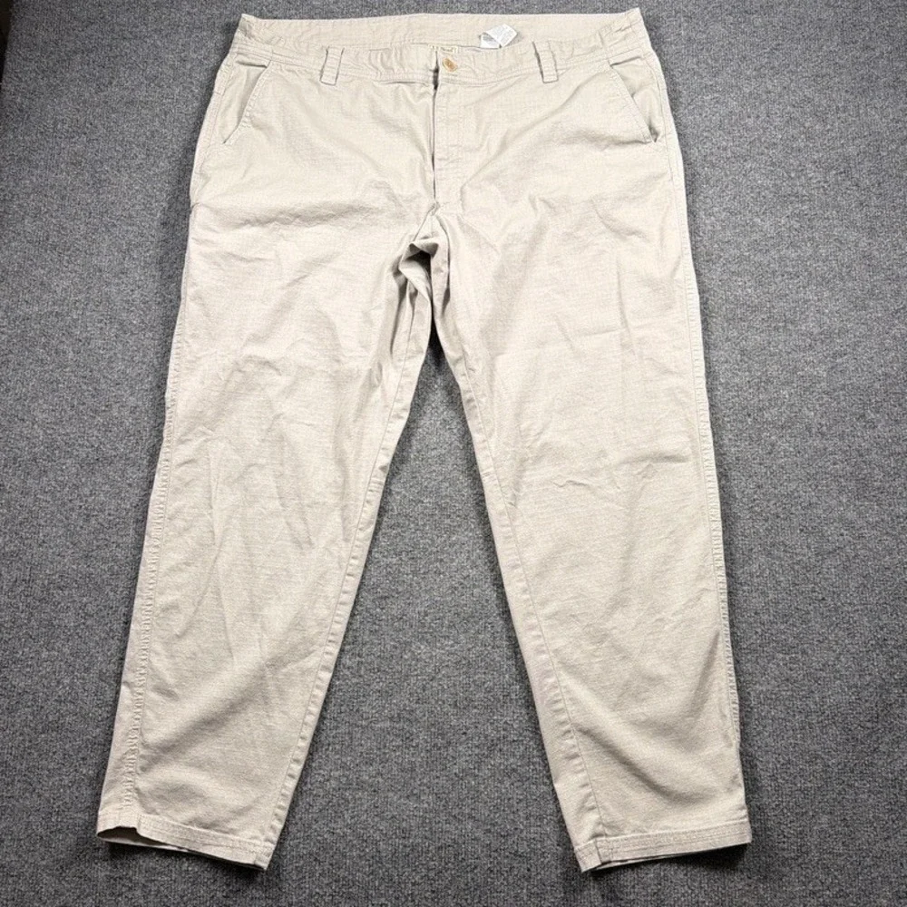L.L. Bean Ripstop Explorer Pants Mens 42x30 Khaki Stretch Cotton Blend Outdoor